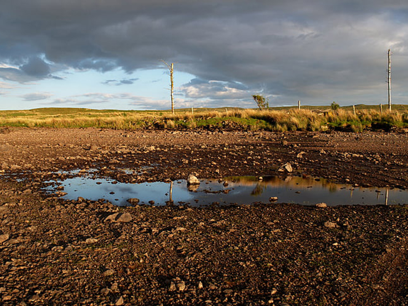 工業(yè)污水水質(zhì)檢測儀方便戶外檢測